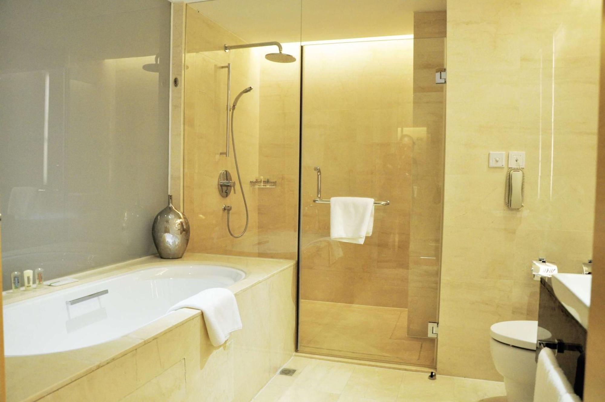 Radisson Hotel Tianjin Aqua City Bagian luar foto